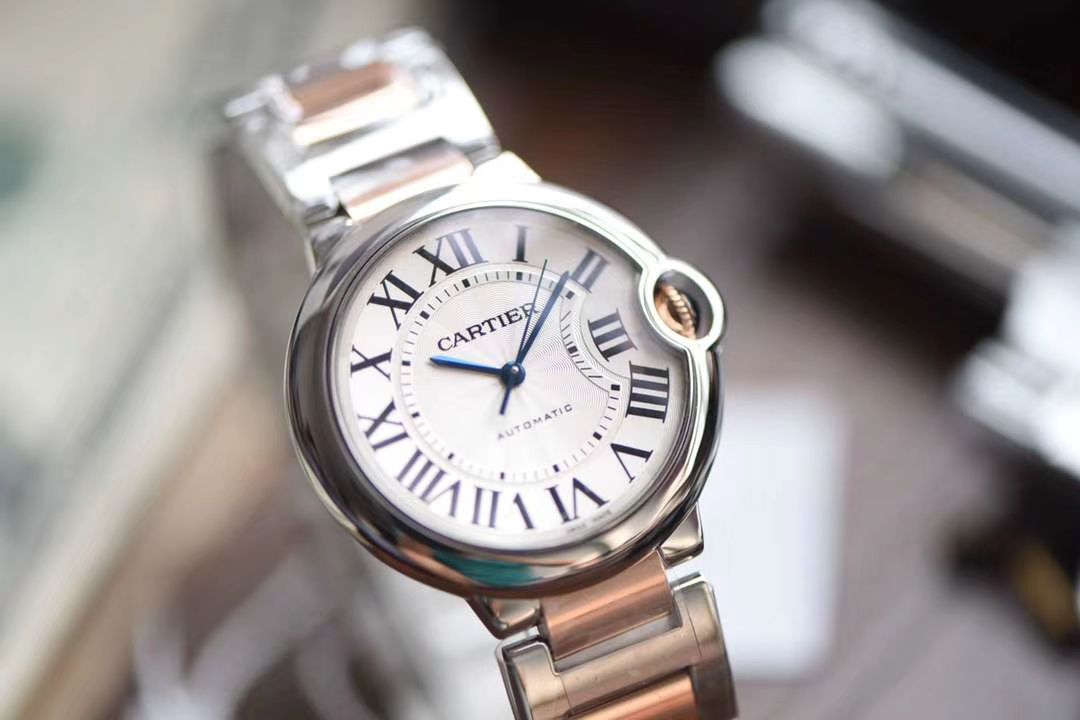 卡地亚蓝气球系列W2BB0003腕表36毫米玫瑰金女装【V9厂18K包金复刻高仿卡地亚蓝气球间金款】 / K206