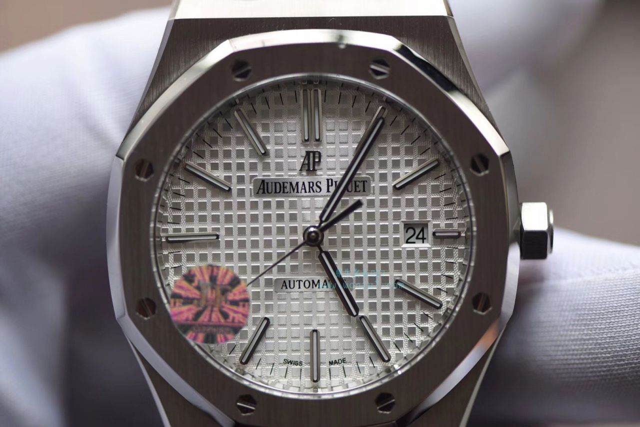 视频评测爱彼皇家橡树系列15400ST.OO.1220ST.02腕表顶级高仿手表【JF标杆神器 15400超强＂V5＂升级版强势出击】 / AP022MM