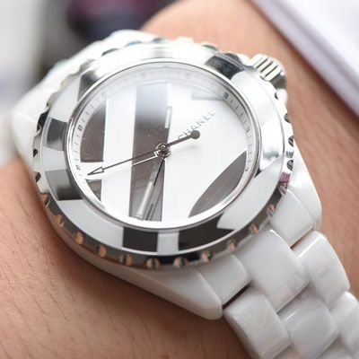 香奈儿J12系列H5582腕表【KOR一比一超A高仿手表】