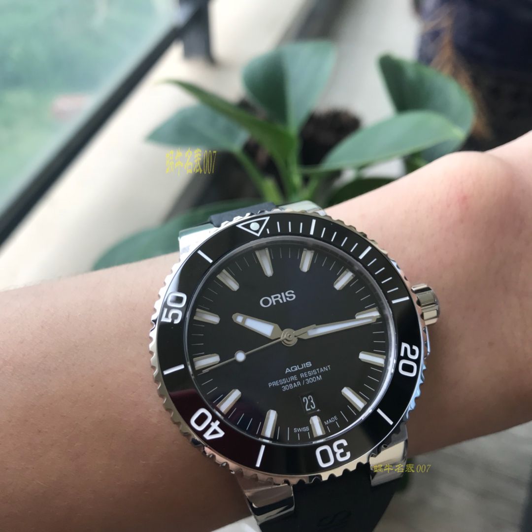 【渠道原单，多面可选】豪利时潜水系列01 733 7730 4159-07 4 24 64EB腕表 / OB006