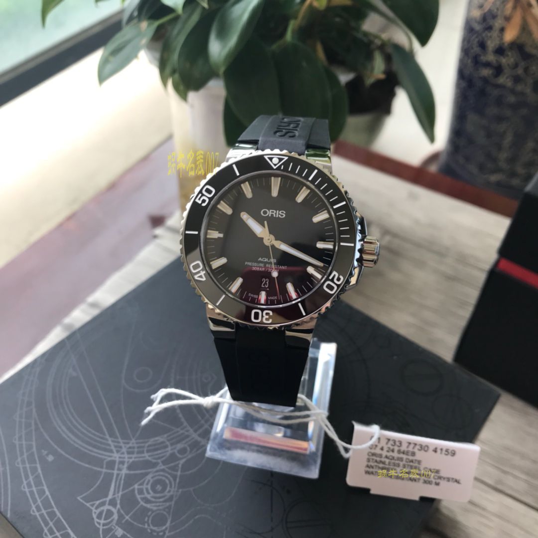 【渠道原单，多面可选】豪利时潜水系列01 733 7730 4159-07 4 24 64EB腕表 / OB006