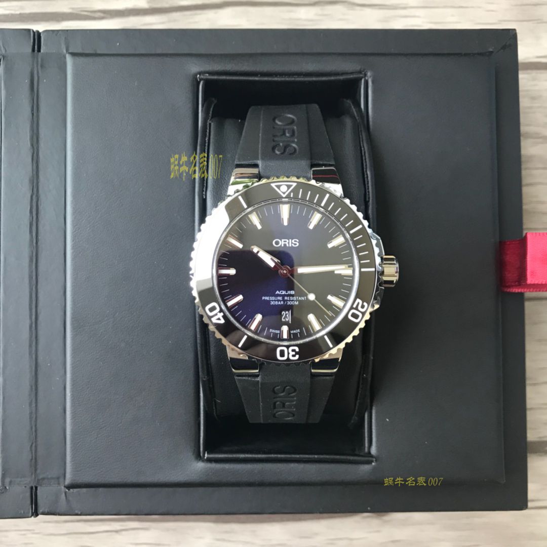 【渠道原单，多面可选】豪利时潜水系列01 733 7730 4159-07 4 24 64EB腕表 / OB006