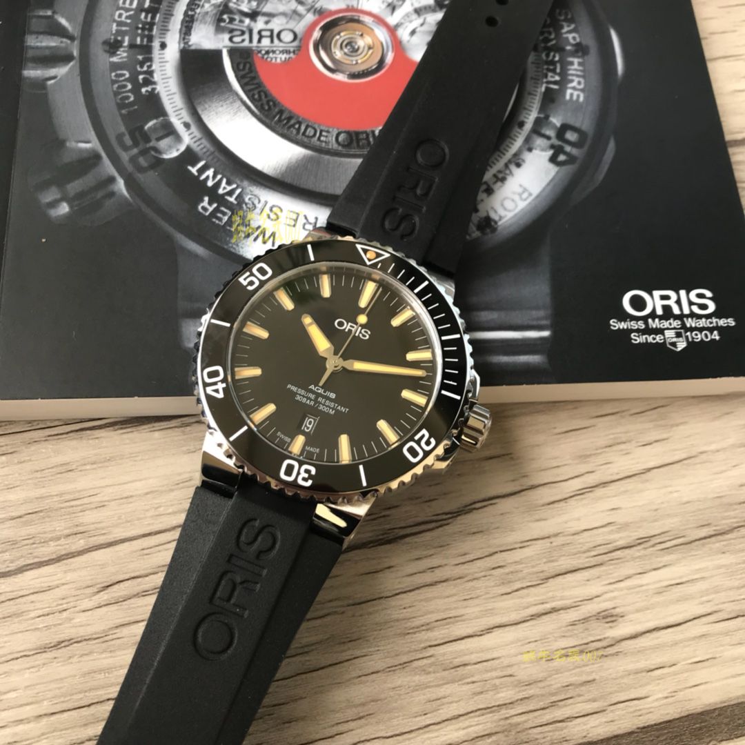 【渠道原单，多面可选】豪利时潜水系列01 733 7730 4159-07 4 24 64EB腕表 / OB006