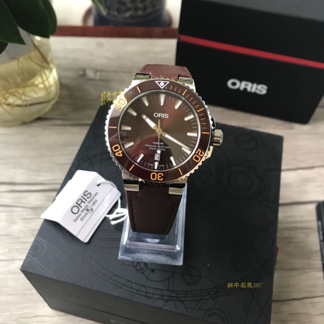 【渠道原单，多面可选】豪利时潜水系列01 733 7730 4159-07 4 24 64EB腕表 / OB006