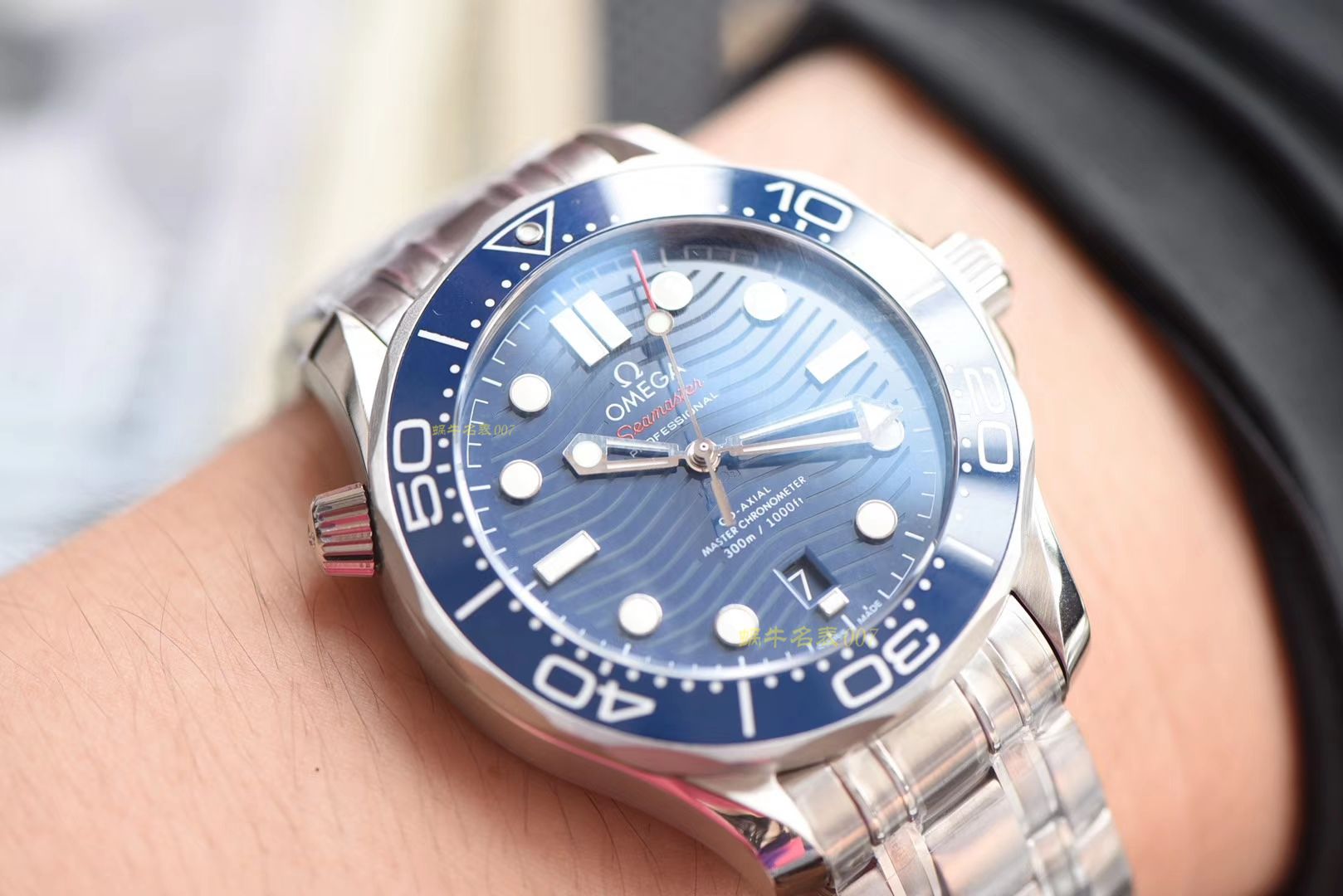 【视频评测】VS厂一比一复刻欧米茄海马系列210.30.42.20.06.001高仿腕表VS厂新海马300M（007代言广告款） / M359