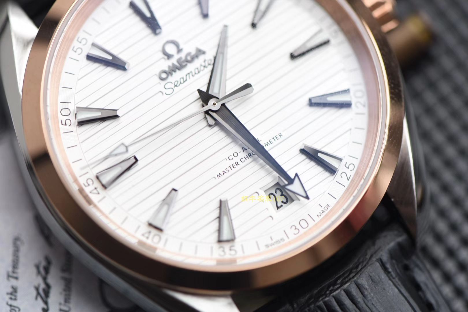 欧米茄海马系列220.22.41.21.02.001腕表【XF新品❗海马150M柚木纹面一比一超A精仿】 / M366