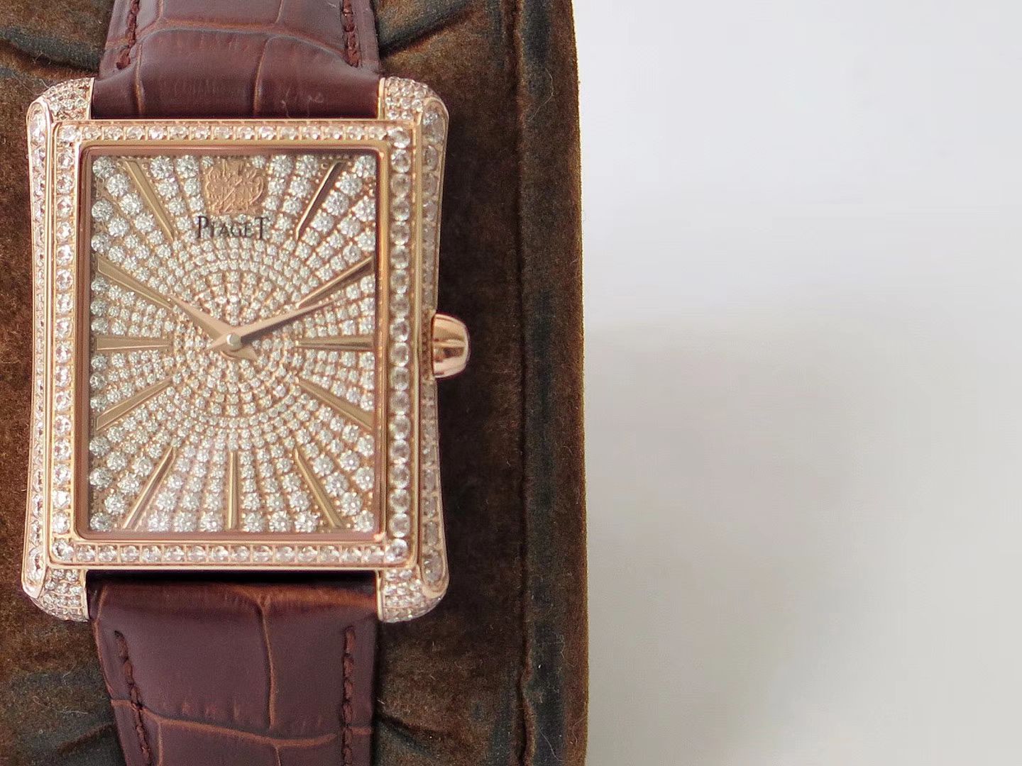 【KZ一比一超A精高仿手表】伯爵BLACK -TIE系列G0A33076腕表 / PT017