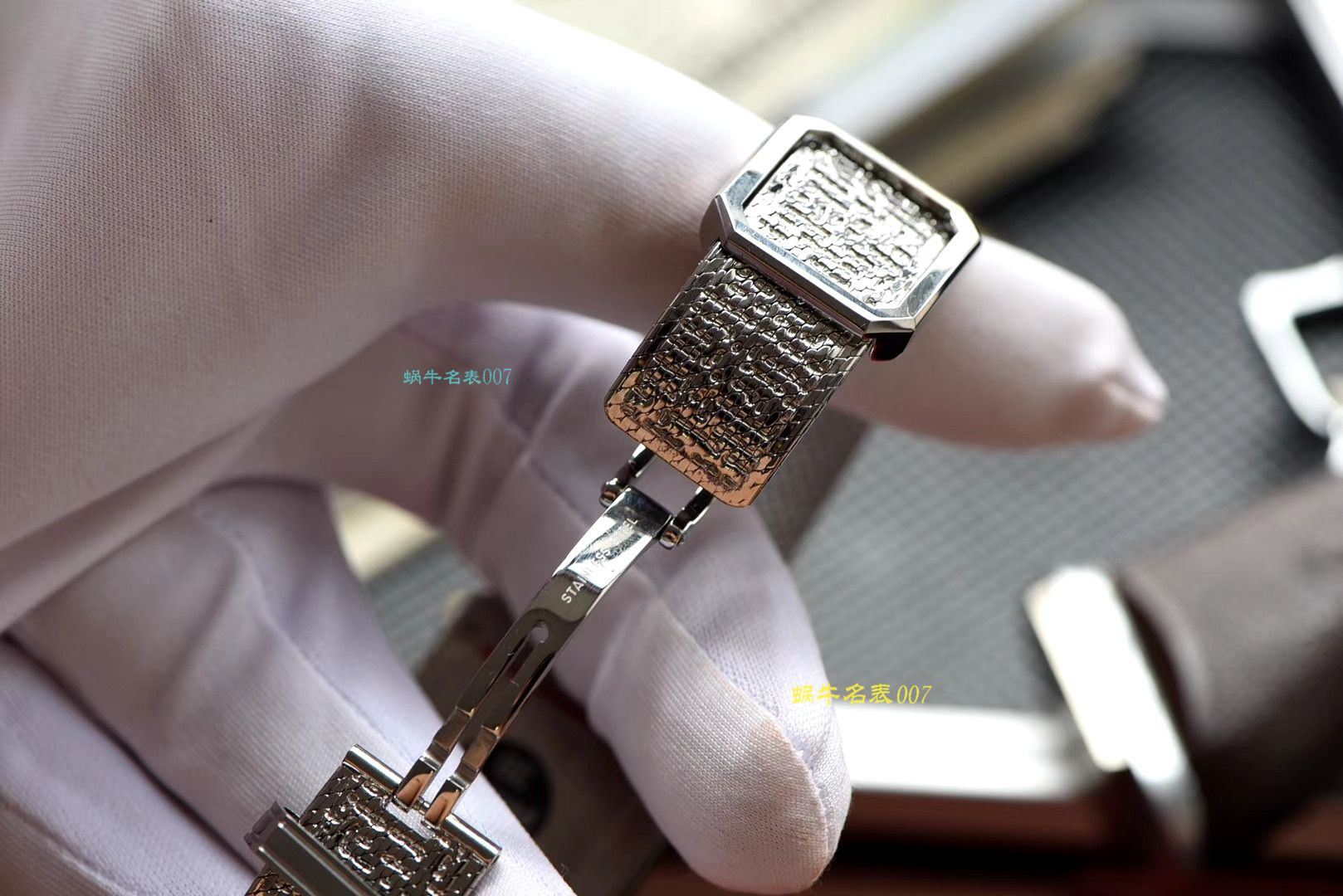 【复刻手表哪家好】香奈儿BOY · FRIEND系列BOY∙FRIEND TWEED女士腕表TWEED斜纹软呢钢带多面可选 / X51