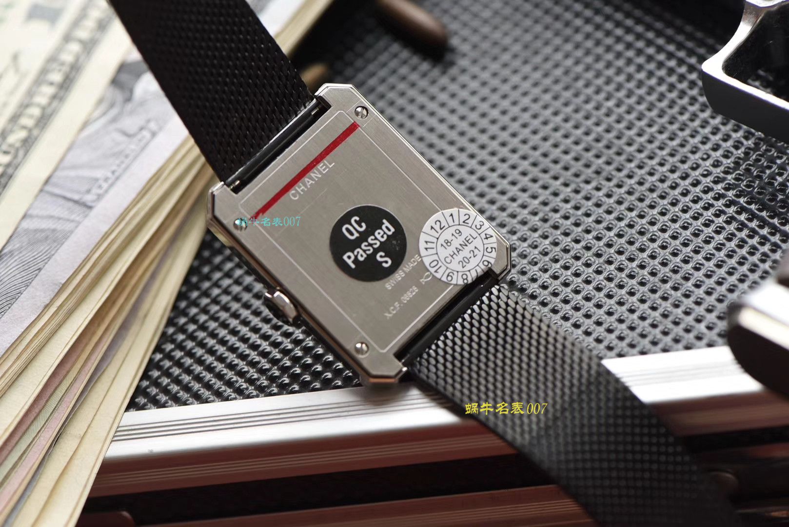 【复刻手表哪家好】香奈儿BOY · FRIEND系列BOY∙FRIEND TWEED女士腕表TWEED斜纹软呢钢带多面可选 / X51