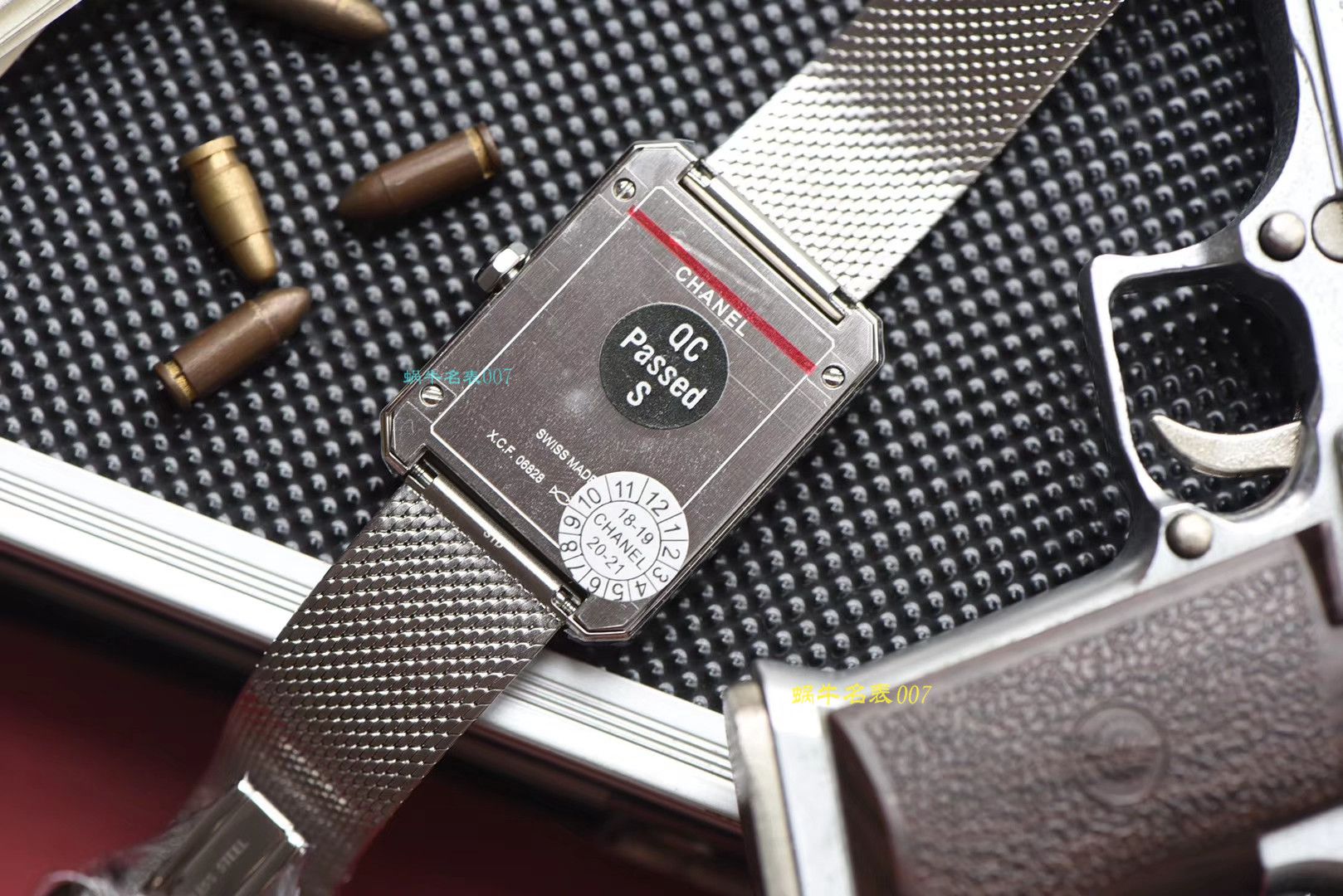 【复刻手表哪家好】香奈儿BOY · FRIEND系列BOY∙FRIEND TWEED女士腕表TWEED斜纹软呢钢带多面可选 / X51