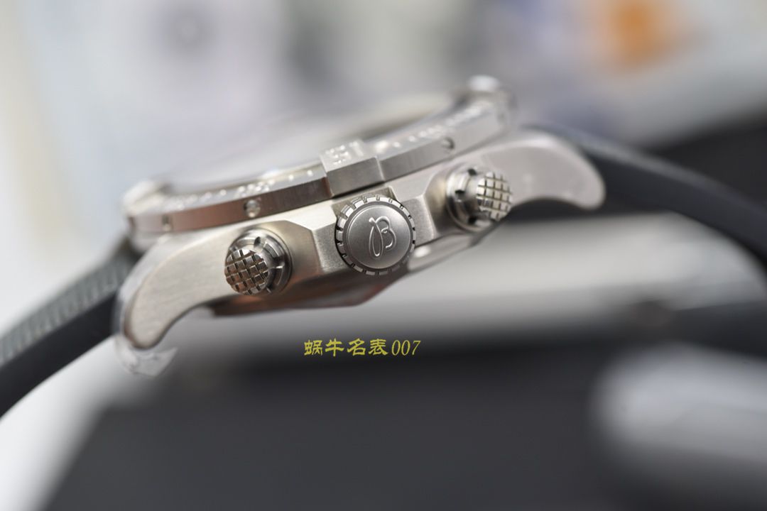 【独家视频评测GF厂复刻高仿百年灵手表】百年灵复仇者系列E1338310|M534|253S|E20DSA.2腕表 / BL107