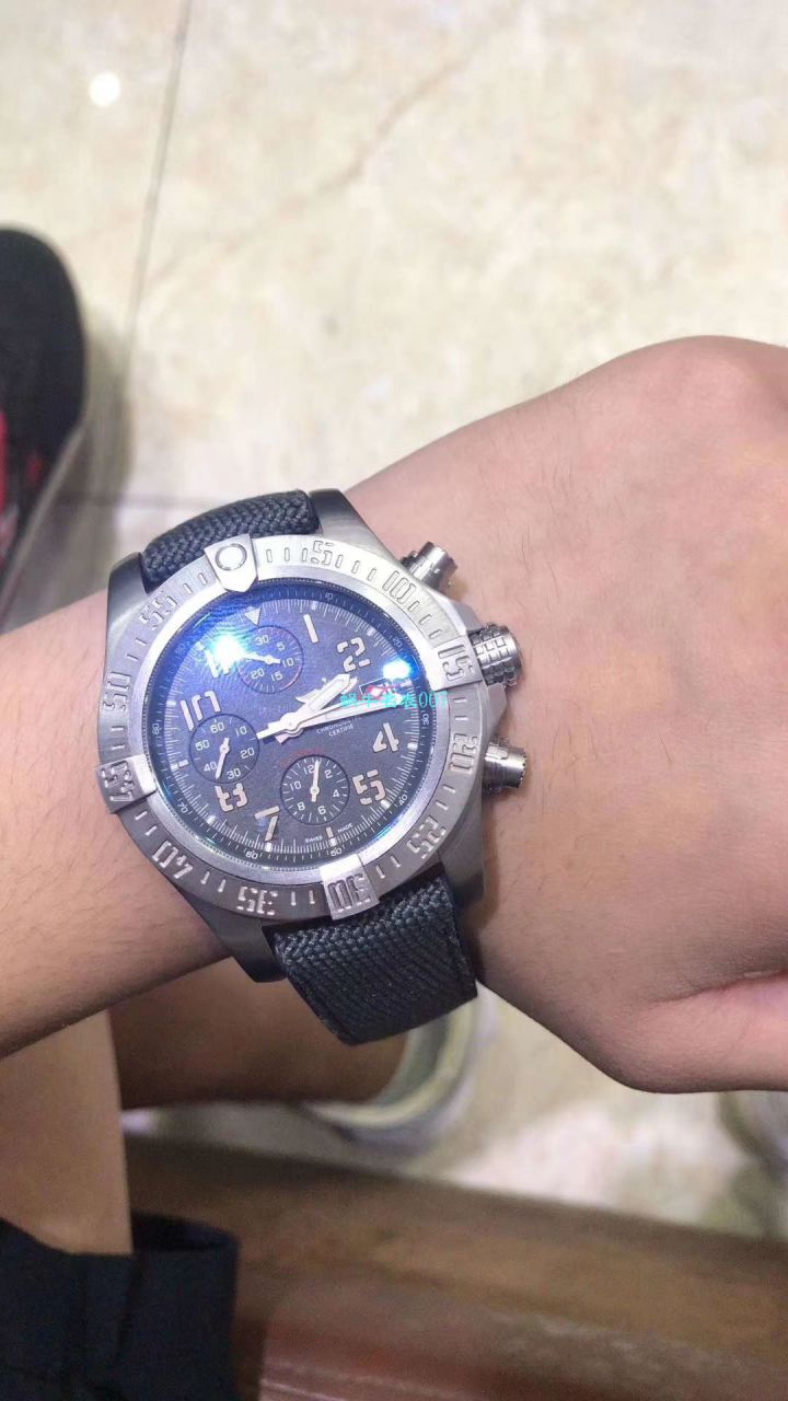 【独家视频评测GF厂复刻高仿百年灵手表】百年灵复仇者系列E1338310|M534|253S|E20DSA.2腕表 / BL107