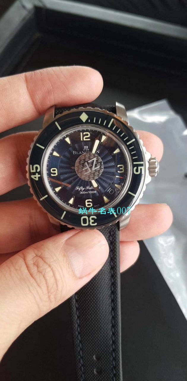 【视频评测ZF一比一超A高仿手表】宝珀五十噚系列“黑武士”噚终极版5015-11C30-52A腕表 / BP032