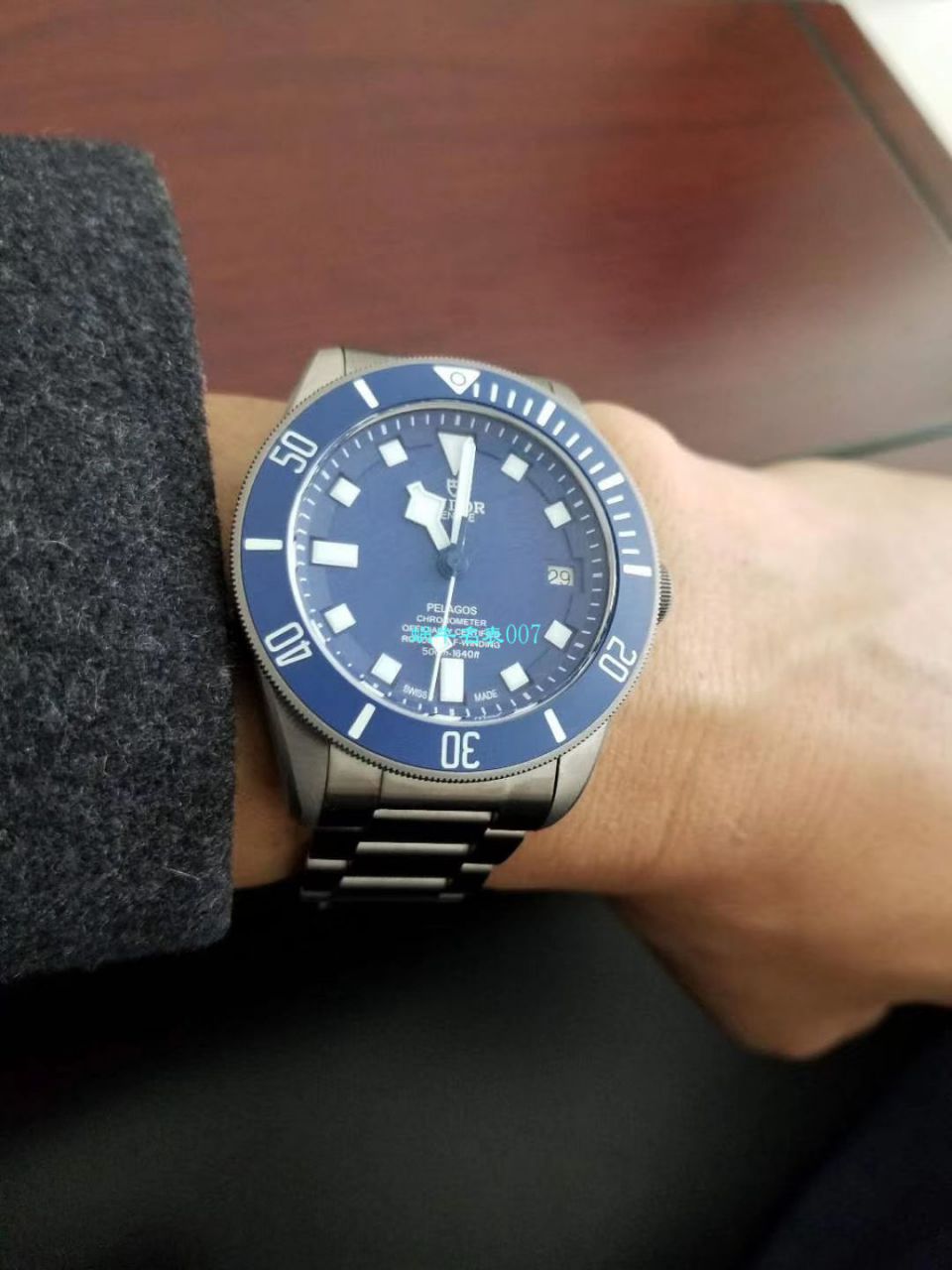 【独家视频测评】XF厂1:1超A高仿手表帝舵PELAGOS 25600TB蓝钛土豆蓝战斧 / DTbb017A