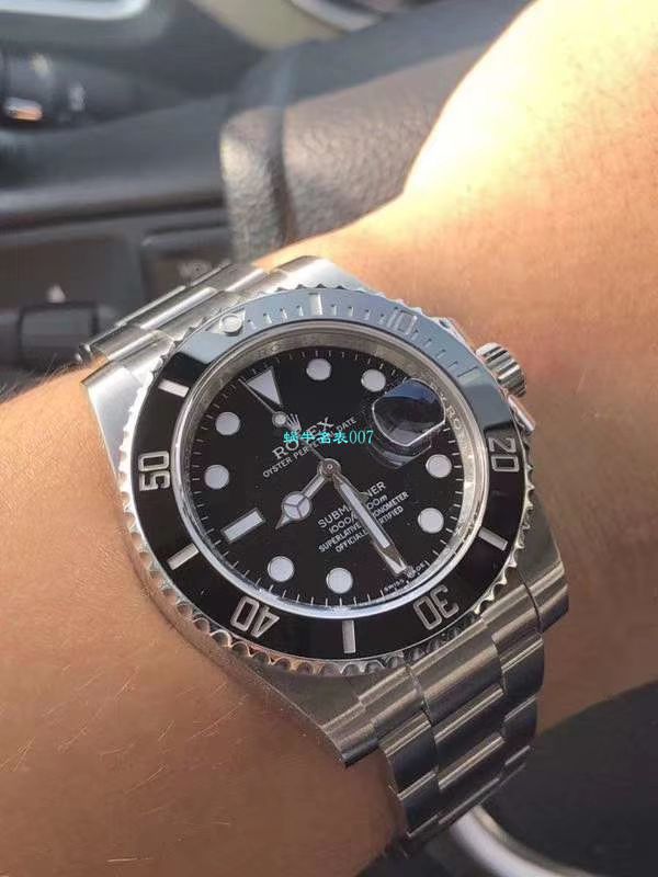 【哪里能买到好的瑞士复刻表】视频评测NOOB厂迄今为止最强ROLEX绿水鬼～V9版本黑水鬼 / FK07