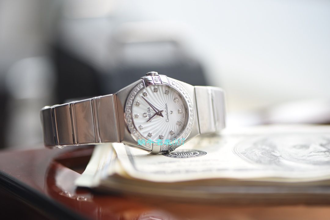 【视频评测】SSS厂欧米茄星座复刻高仿女表123.15.27.60.55.004腕表 / M399