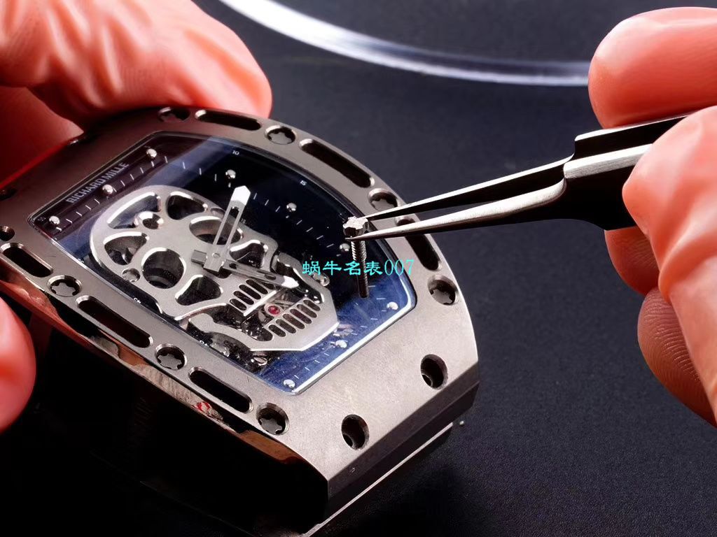 【视频评测EUR厂理查德米勒复刻高仿手表】Richard Mille至尊骷髅头鬼王RM052凤凰红配面 / RM052hong