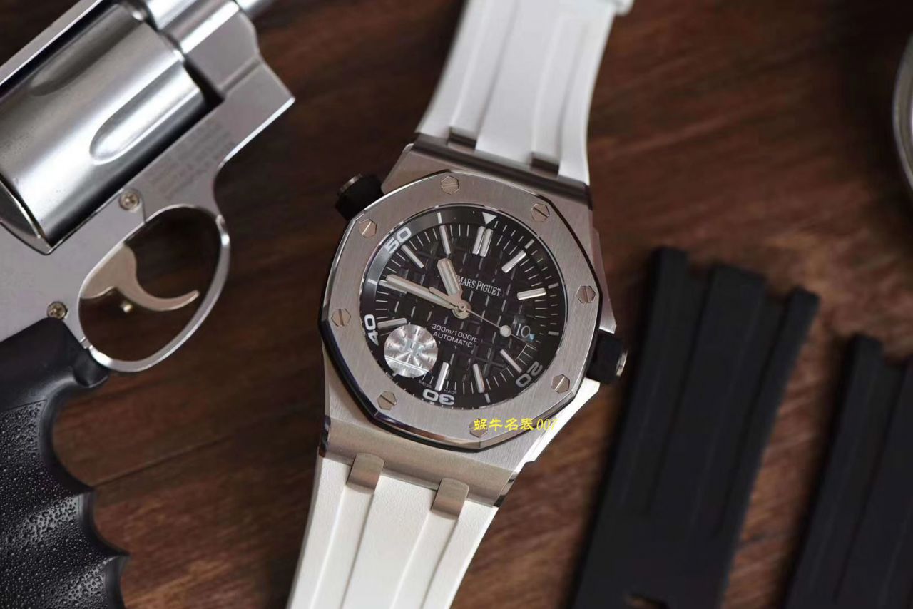 【JF一比一超A高仿】视频评测爱彼皇家橡树离岸型系列15703ST.OO.A002CA.01腕表，全新V9S超强版正式闪亮登场 / AP156