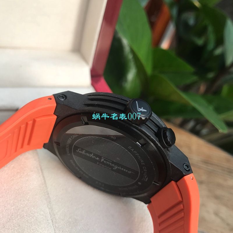 【渠道原单】菲拉格慕Ferragamo F-80系列碳素纤维男士腕表 / FEL011