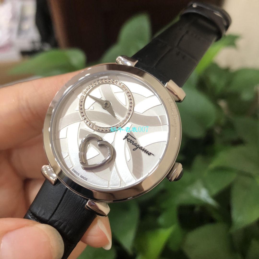 【渠道原单迪丽热巴同款系列】 菲拉格慕Ferragamo-Cuore Ferragamo系列-FE298 0016石英女表 / FEL012