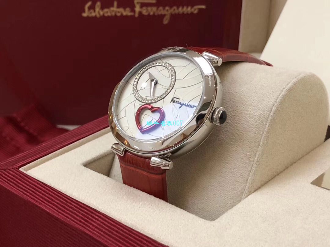 【渠道原单迪丽热巴同款系列】 菲拉格慕Ferragamo-Cuore Ferragamo系列-FE298 0016石英女表 / FEL012
