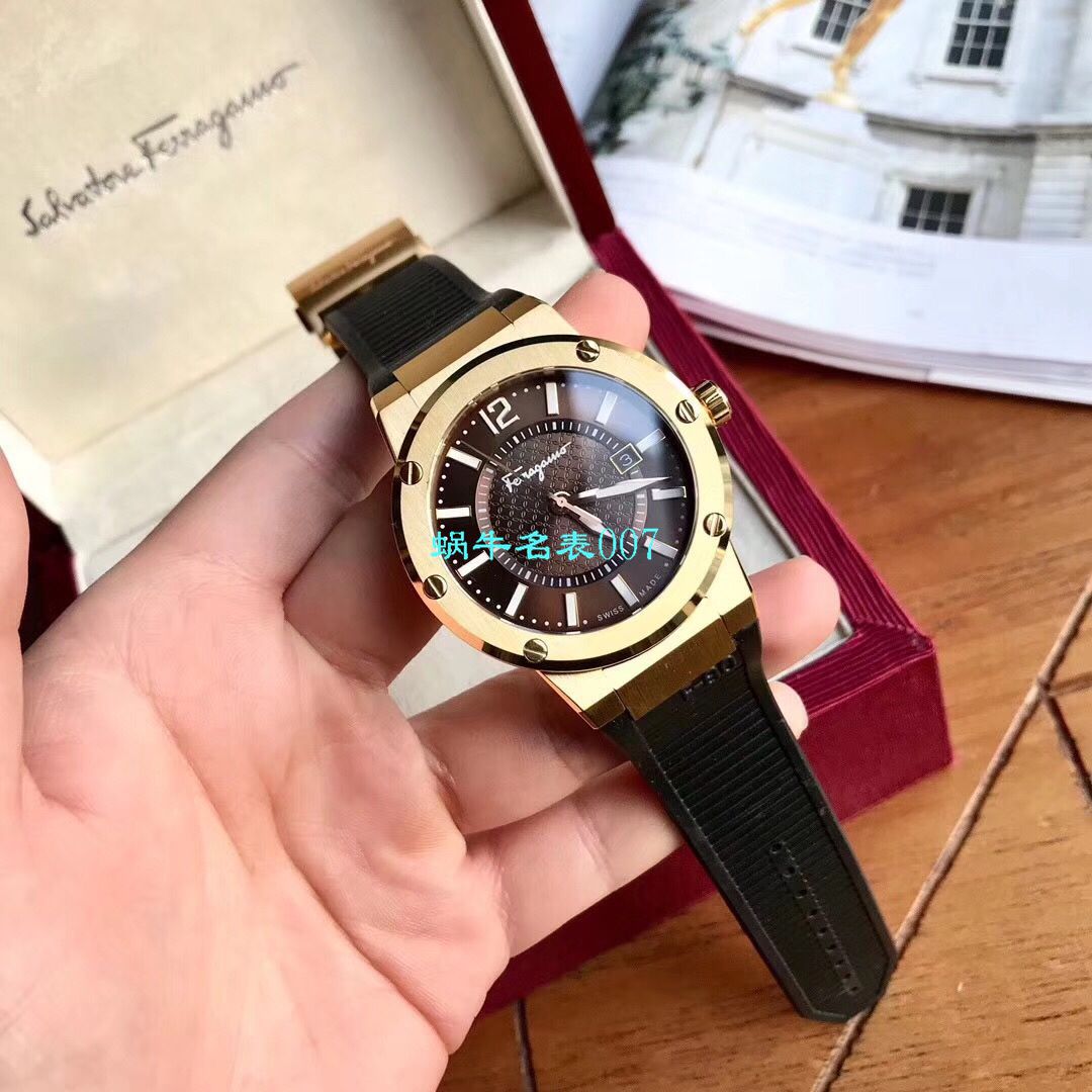 【渠道原单】菲拉格慕最新款计时石英男表这款类似AP的表壳设计 / FEL013