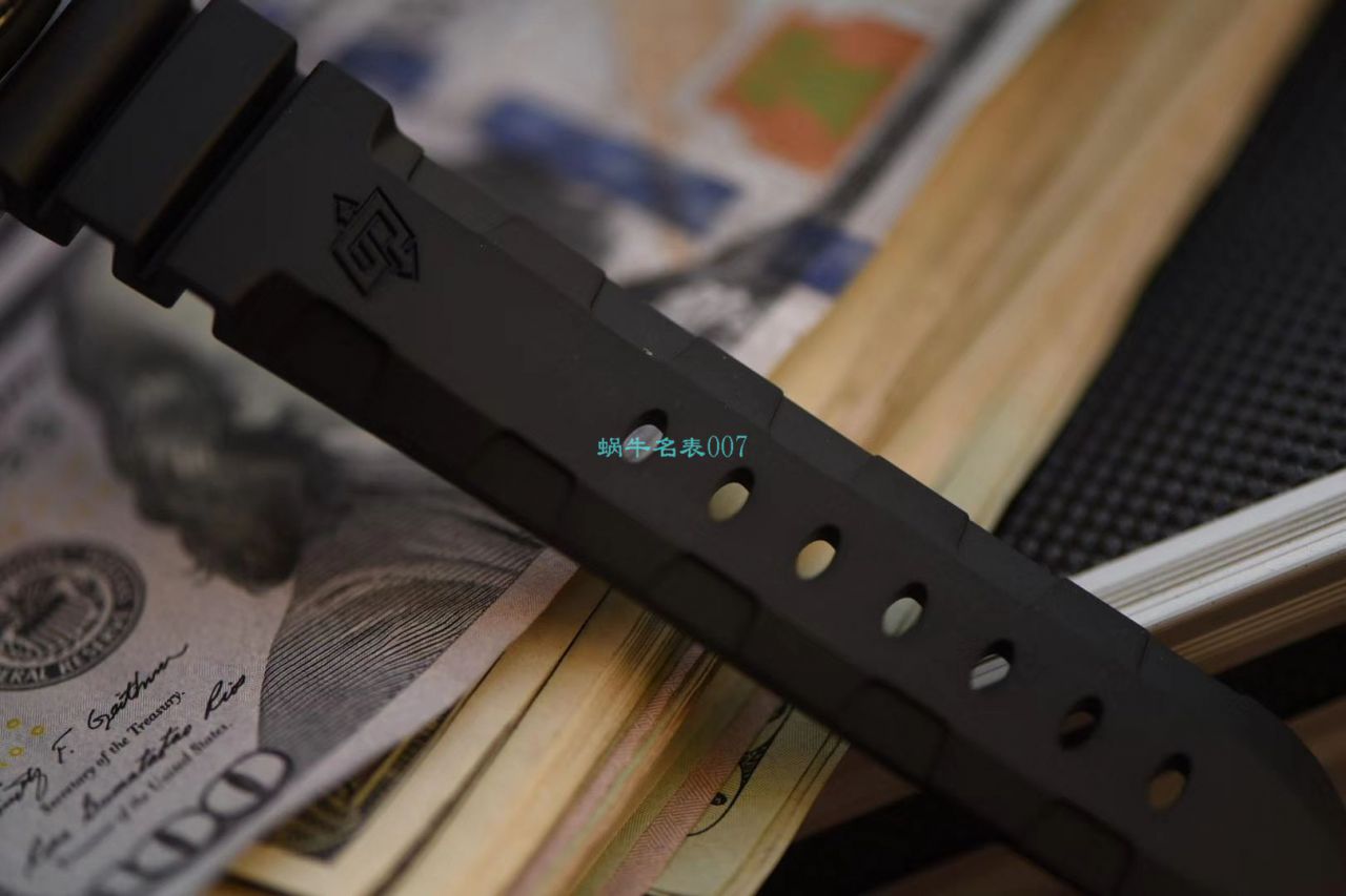 【VS厂顶级复刻表42毫米亚洲手腕】沛纳海SUBMERSIBLE高仿 潜行系列PAM00683腕表 / VSPam683