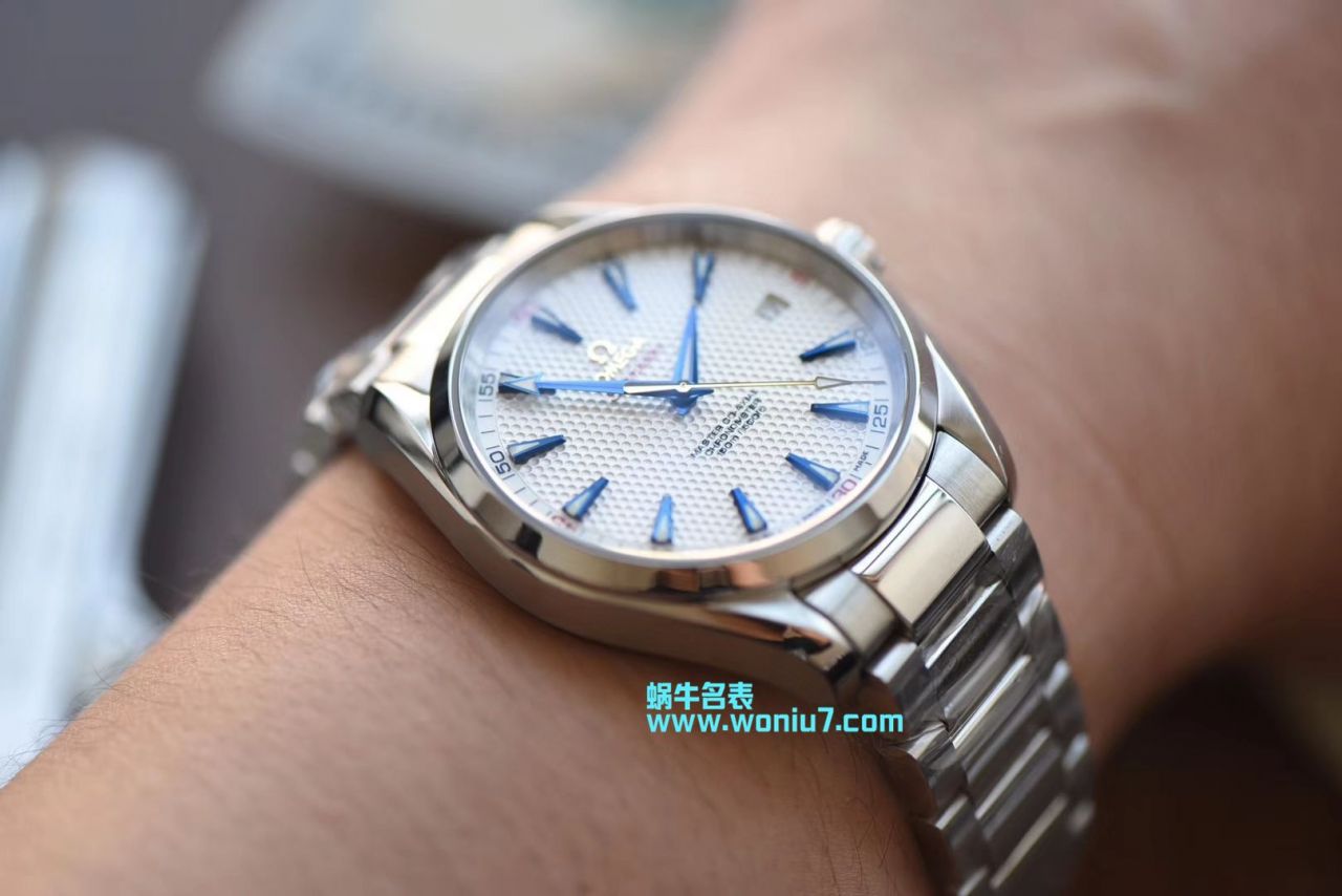 【视频评测VS厂OMEGA海马150】欧米茄海马复刻高仿231.10.42.21.01.004腕表 / M632