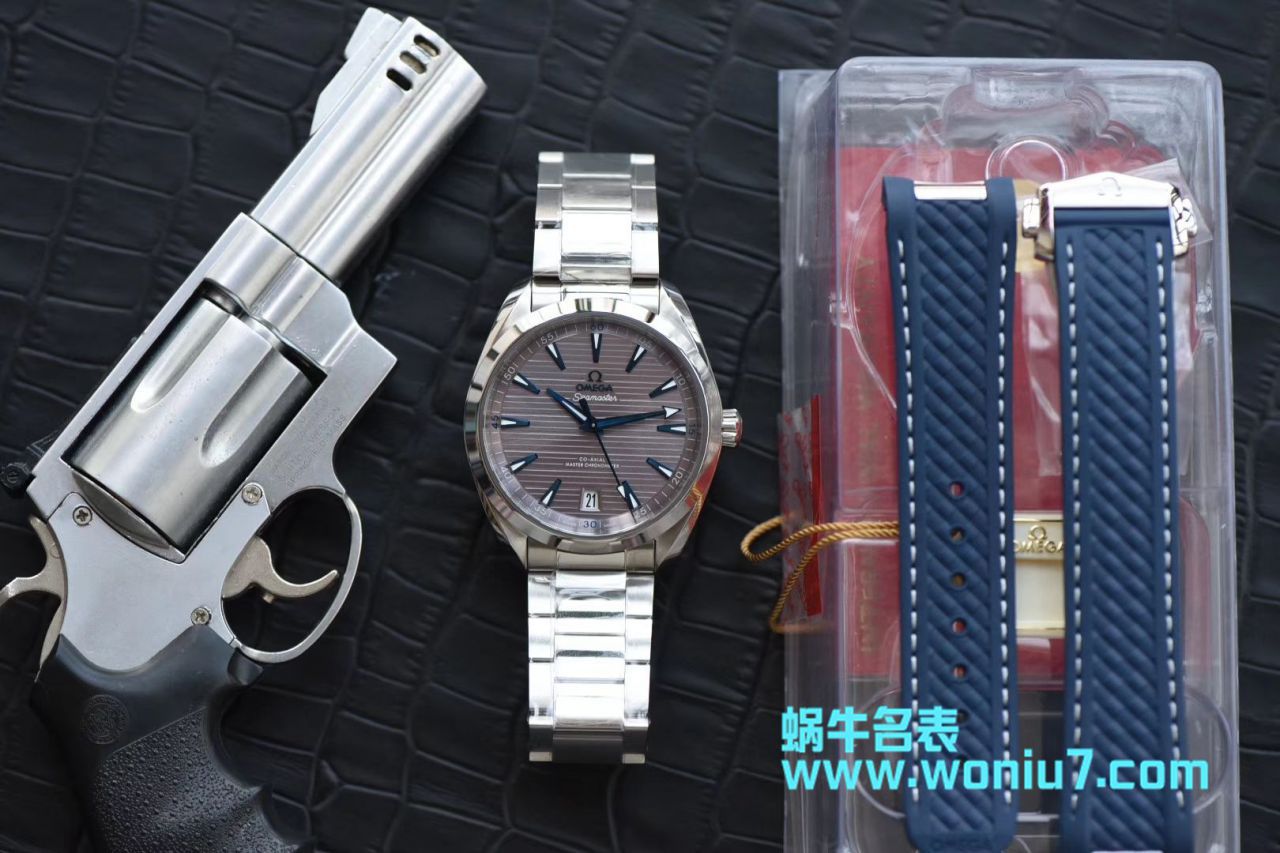 【视频评测VS厂OMEGA海马150】欧米茄海马复刻高仿231.10.42.21.01.004腕表 / M632