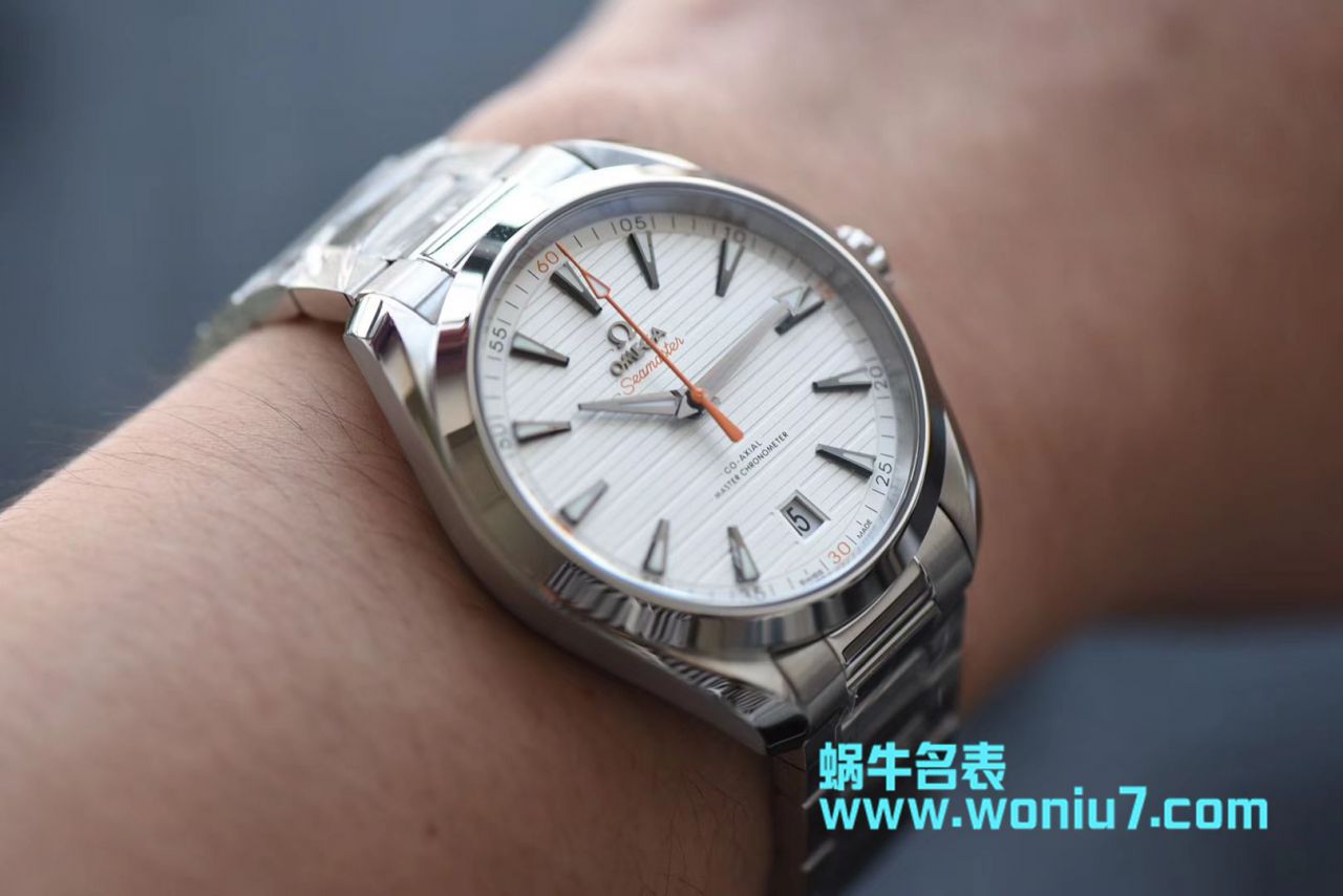 【视频评测VS厂OMEGA海马150】欧米茄海马复刻高仿231.10.42.21.01.004腕表 / M632