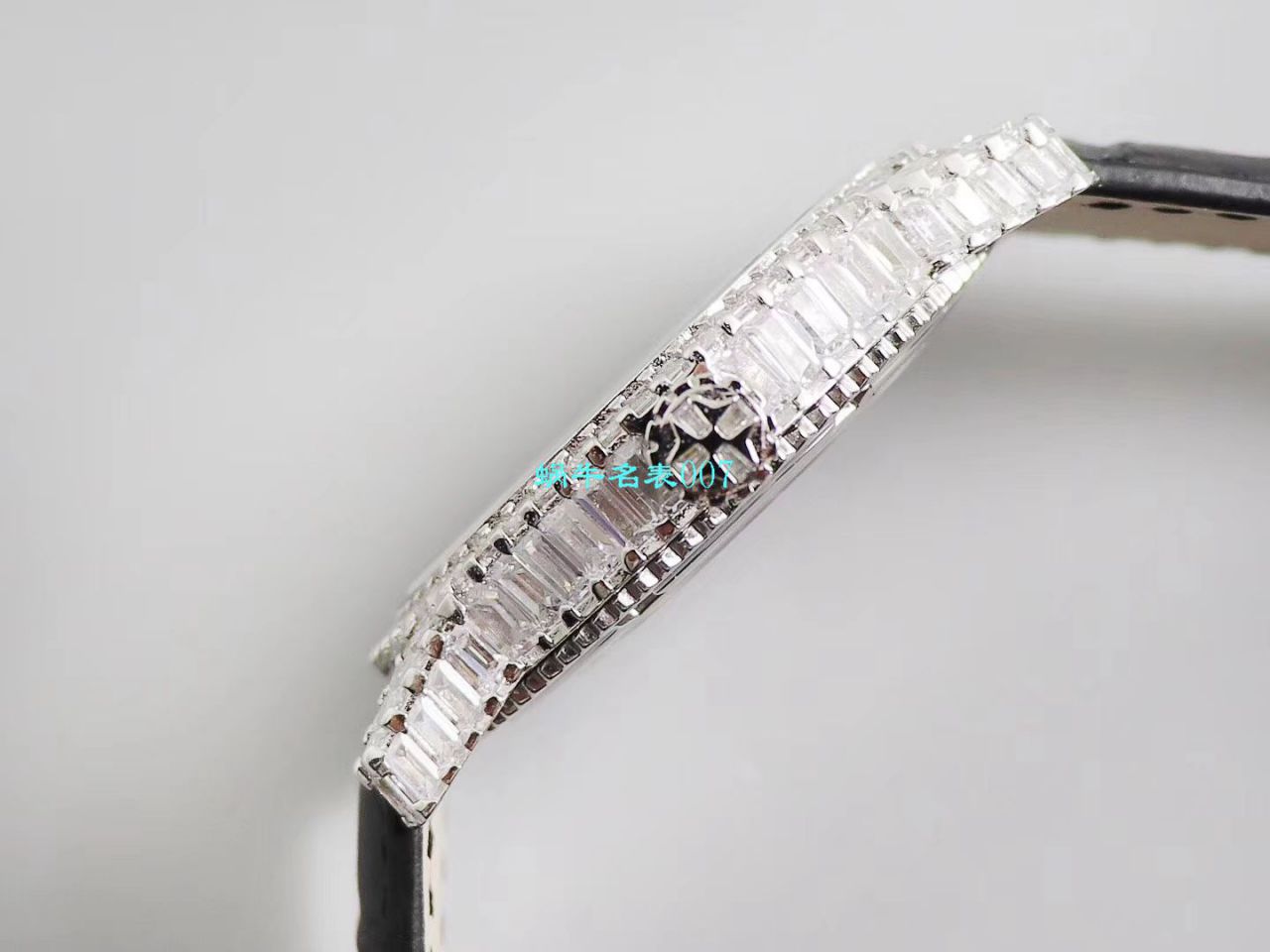 【DM厂又一奢华精品镶嵌308颗奢华方钻】江诗丹顿传袭高仿TRADITIONNELLE系列82760/000G-9852男士腕表 / JS210