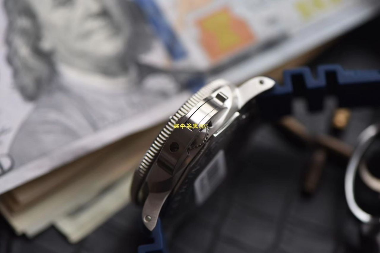 VS厂顶级复刻表 SIHH2019蓝主角高仿PAM959沛纳海SUBMERSIBLE 潜行系列PAM00959腕表 / VSPAM959