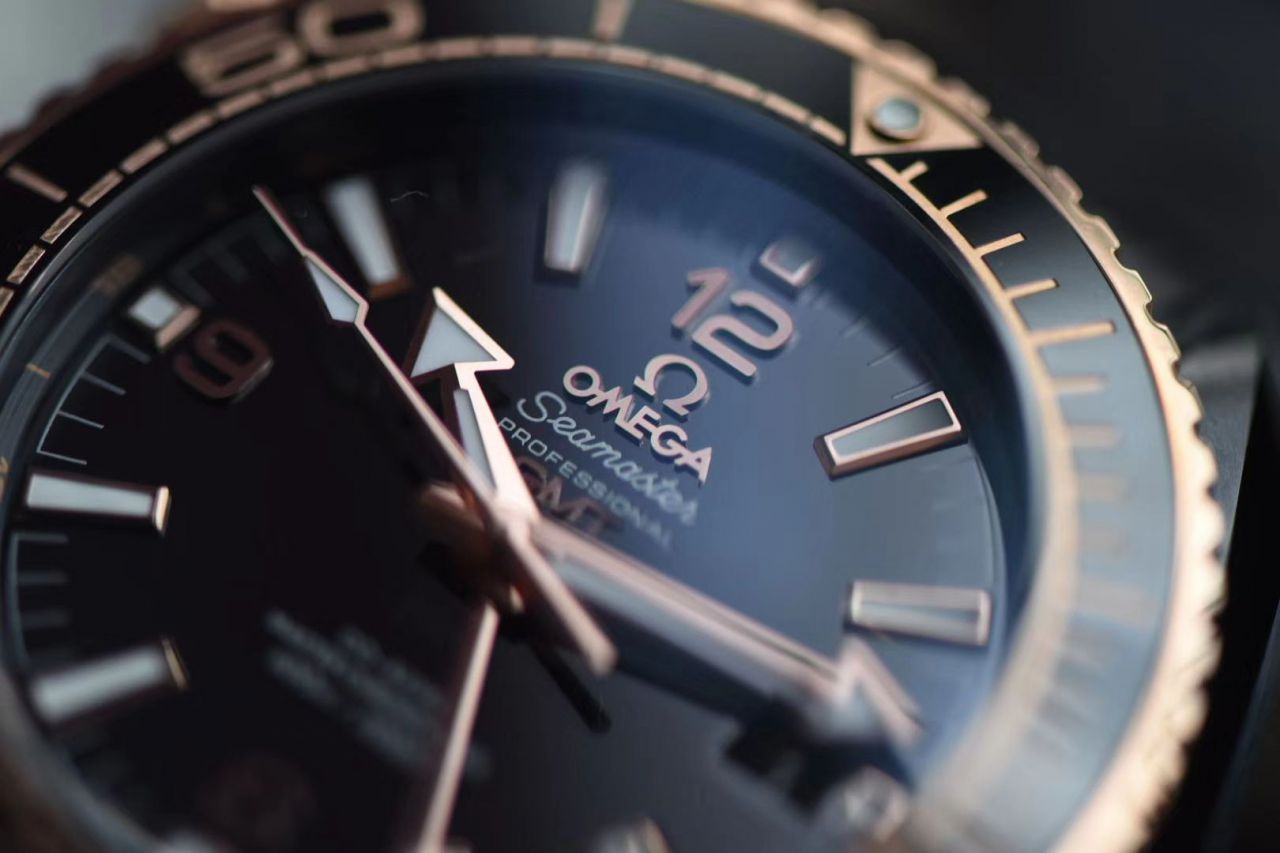 VS厂欧米茄海马深海之黑全陶瓷顶级复刻OMEGA手表215.63.46.22.01.001腕表 / M609