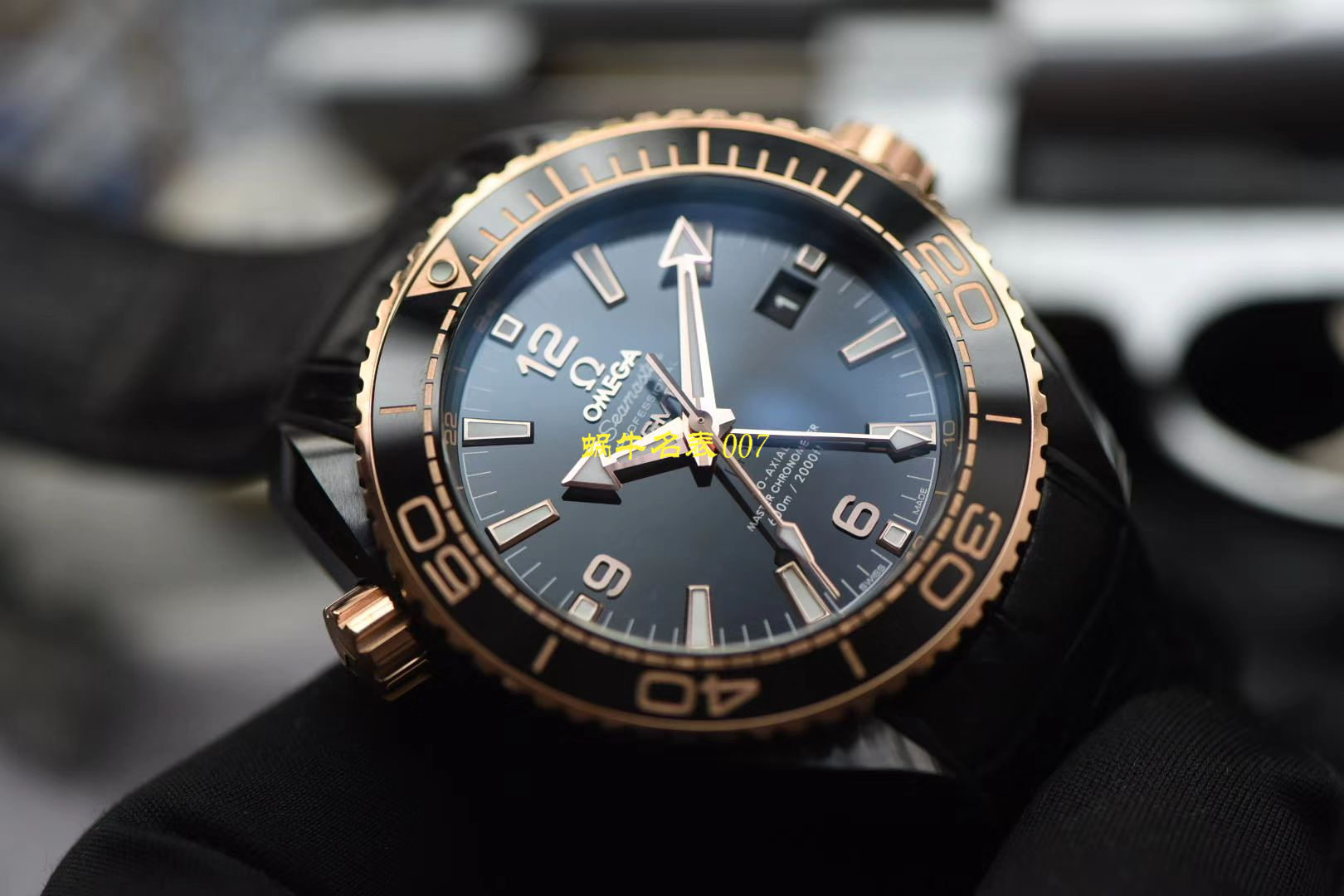 【视频评测VS厂深海之黑间金之王】欧米茄海洋宇宙600米复刻高仿手表215.63.46.22.01.001腕表 / M660