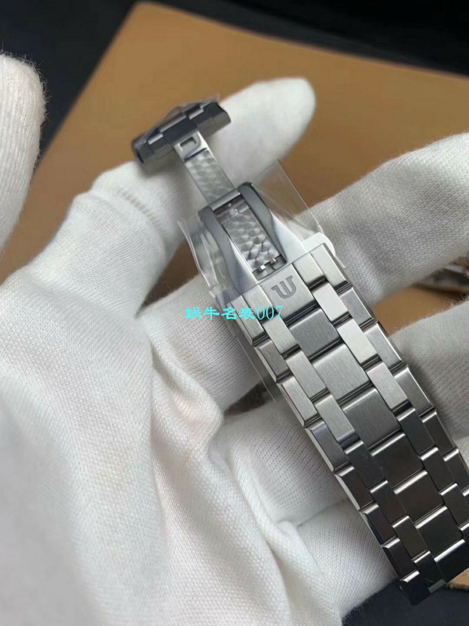 【渠道原单Maurice Lacroix 】艾美AIKON系列AI6008-SS002-430-1，AI6008-SS002-330-1腕表 / AI11