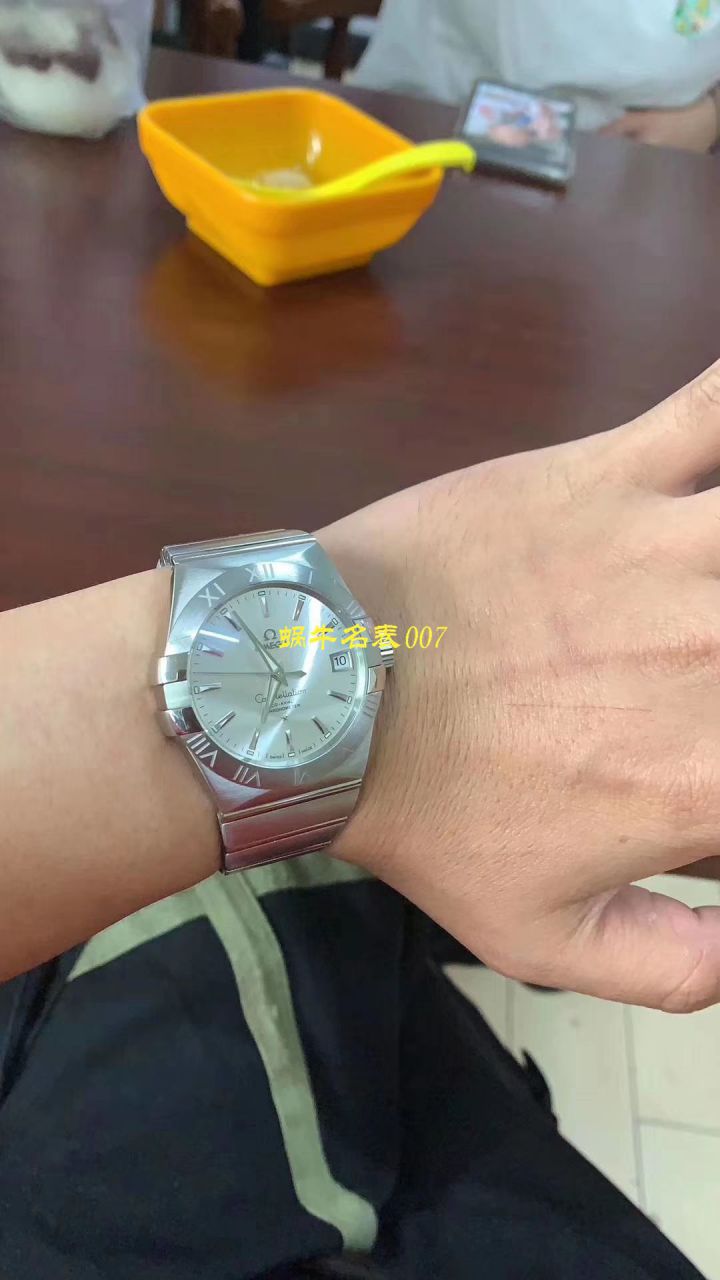 【视频评测VS厂OMEGA周年之作】欧米茄星座顶级高仿复刻123.10.38.21.02.001腕表 / M381