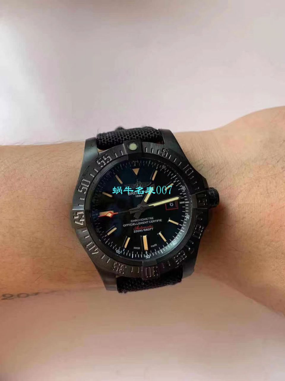 原单新款，百年灵复仇者黑鸟，44mm，原厂钛金属表壳 / BL087