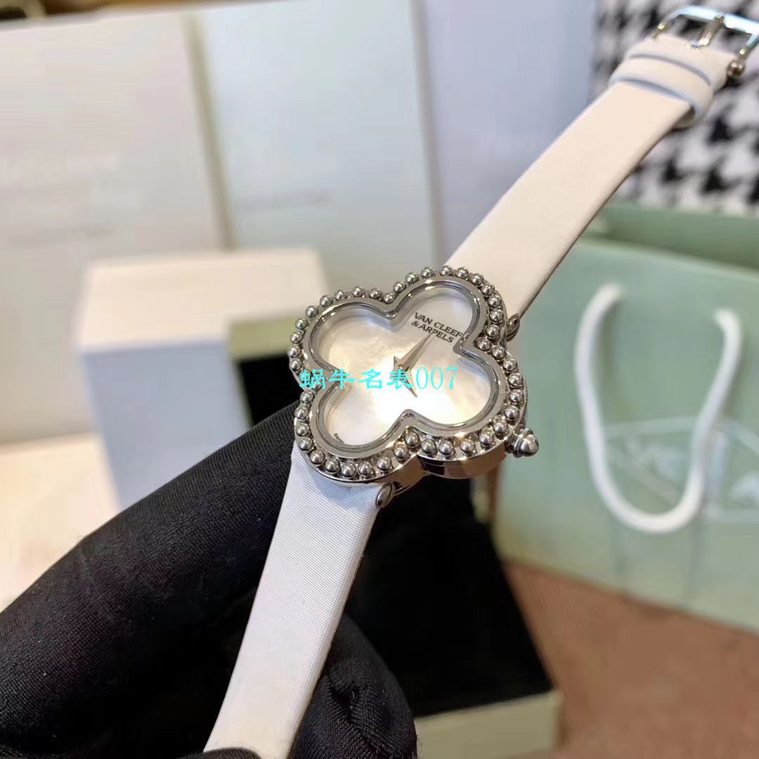 V&A厂2020年最新款高仿女表梵克雅宝ALHAMBRA系列VCARO8WT00,VCARO8SF00腕表 / VCA09