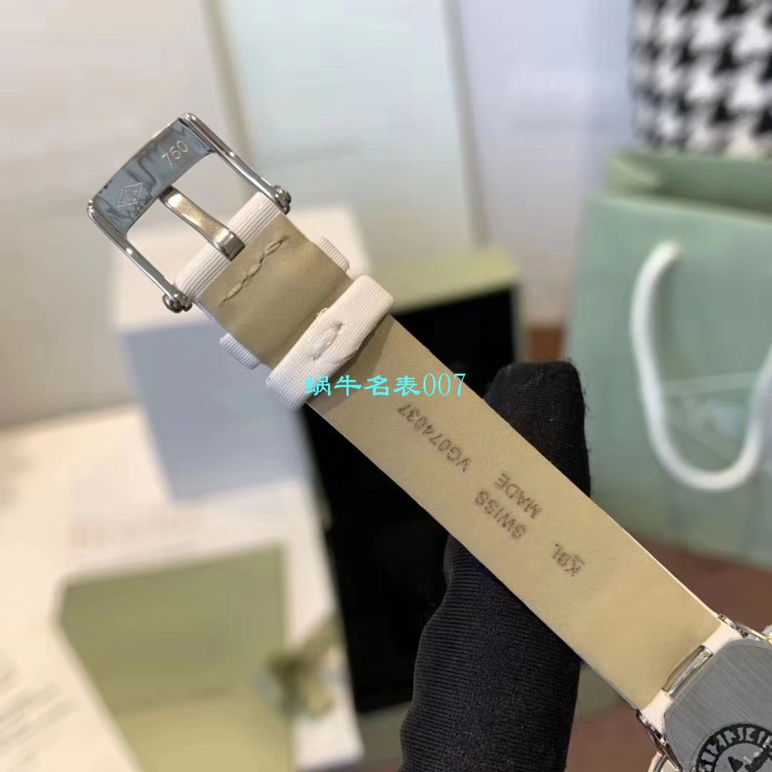 V&A厂2020年最新款高仿女表梵克雅宝ALHAMBRA系列VCARO8WT00,VCARO8SF00腕表 / VCA09