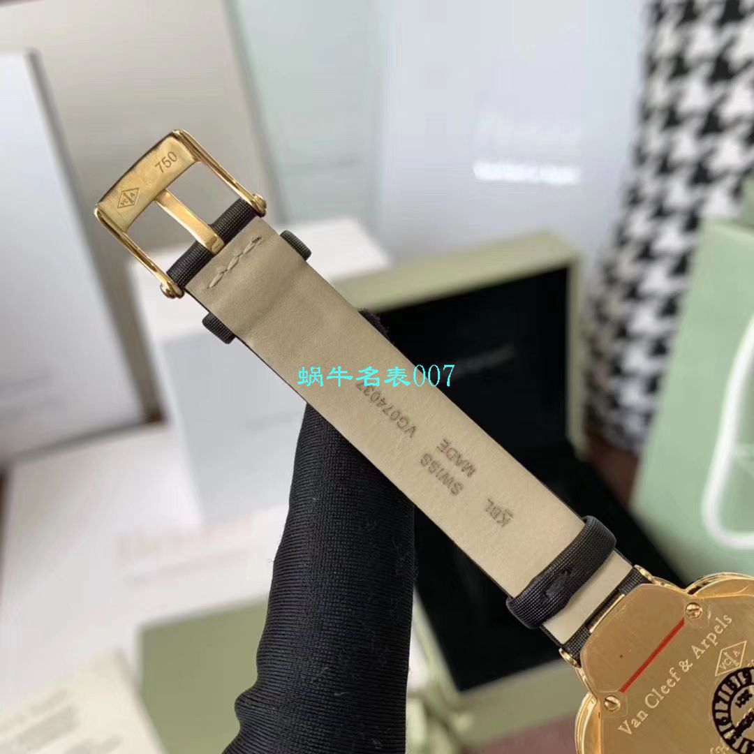 V&A厂2020年最新款高仿女表梵克雅宝ALHAMBRA系列VCARO8WT00,VCARO8SF00腕表 / VCA09