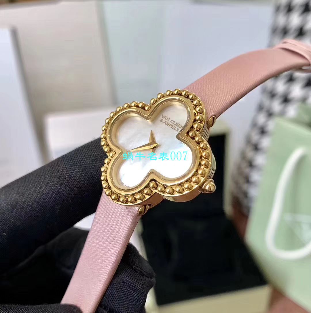 V&A厂2020年最新款高仿女表梵克雅宝ALHAMBRA系列VCARO8WT00,VCARO8SF00腕表 / VCA09