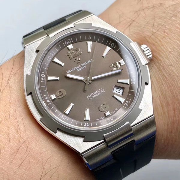 8F厂一比一高精仿江诗丹顿纵横四海系列47040/000W-9500腕表