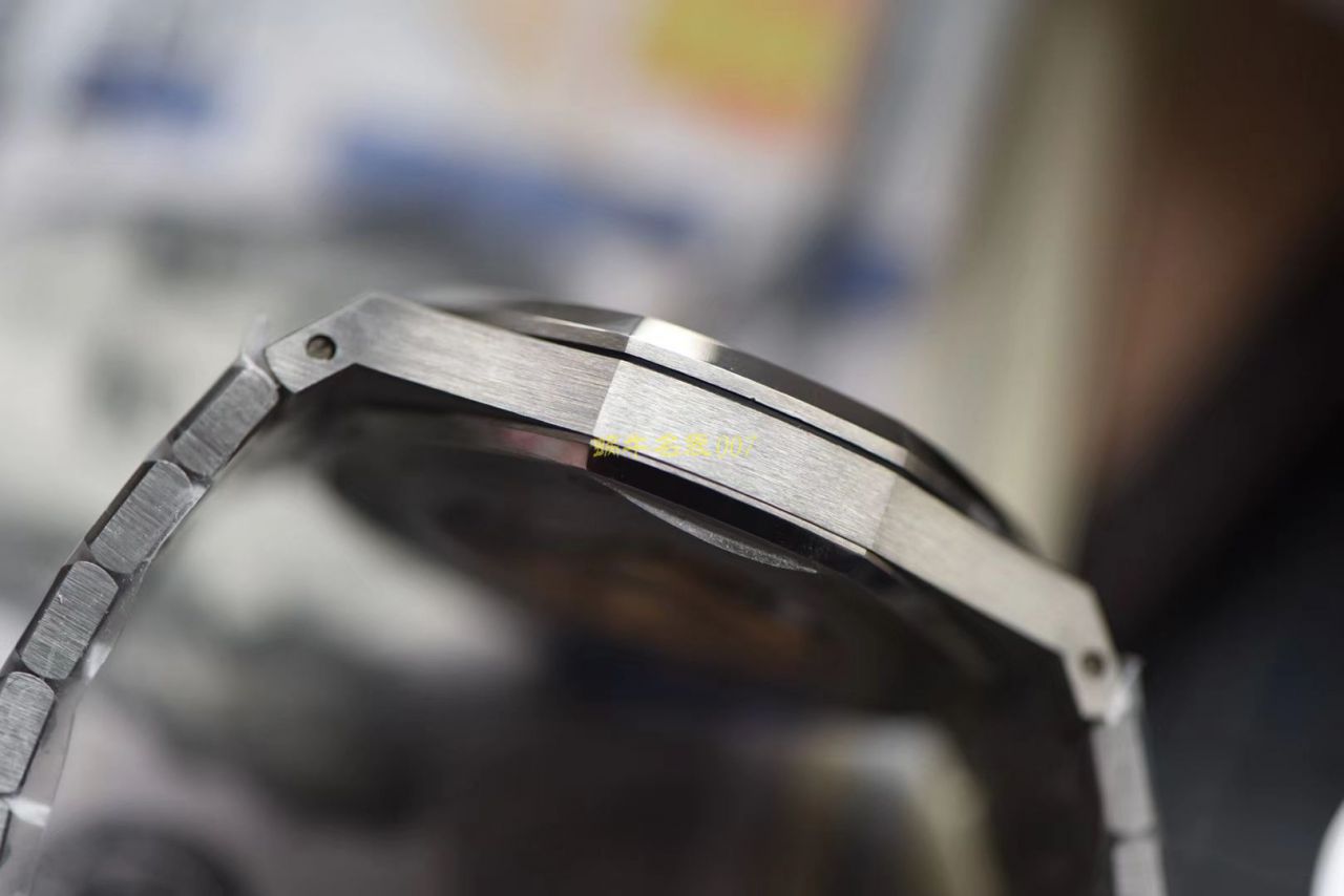 ZF厂官网顶级复刻表爱彼皇家橡树高仿15400ST.OO.1220ST.03腕表 / AP183