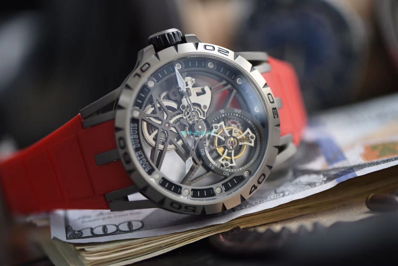 视频评测BBR厂官网顶级复刻陀飞轮罗杰杜彼Roger Dubuis王者高仿RDDBEX0479红面表带腕表 / LJ067