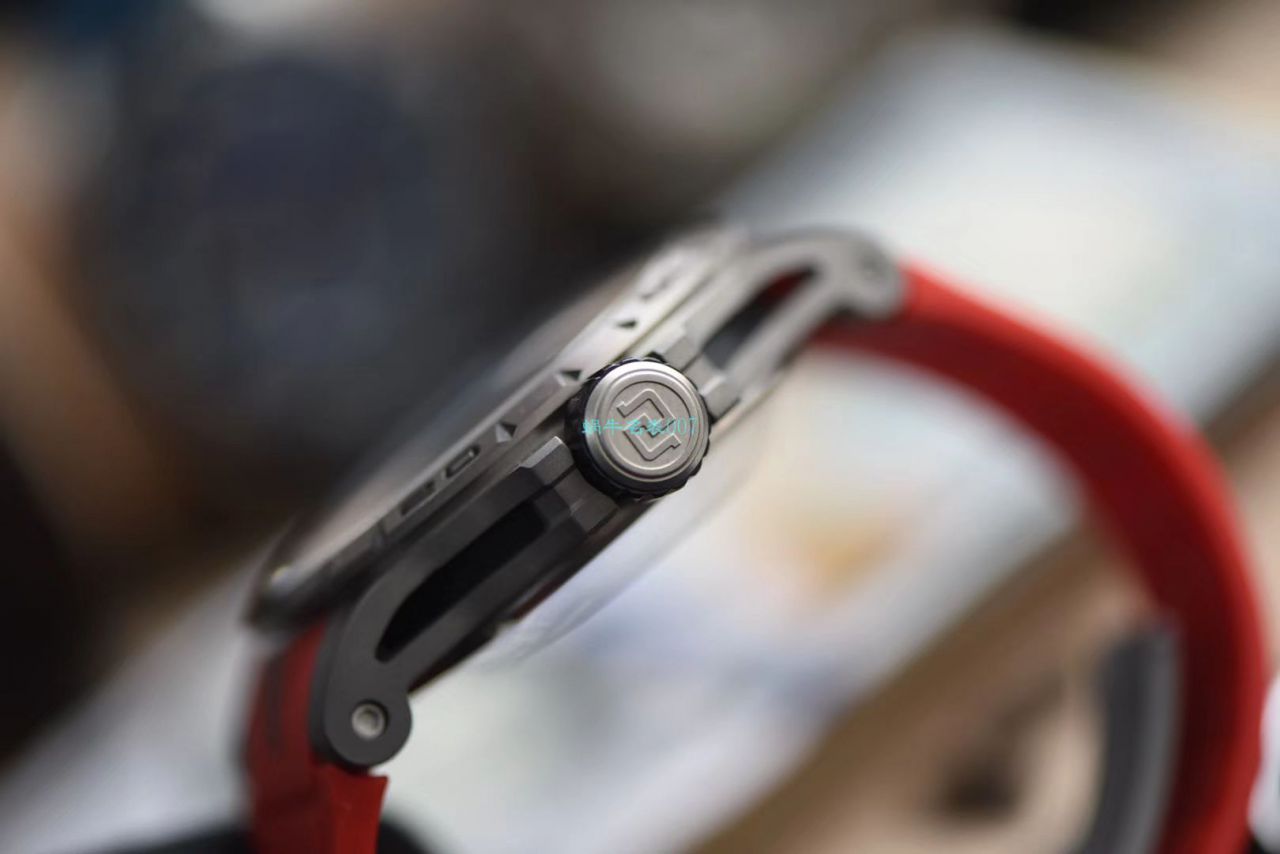 视频评测BBR厂官网顶级复刻陀飞轮罗杰杜彼Roger Dubuis王者高仿RDDBEX0479红面表带腕表 / LJ067