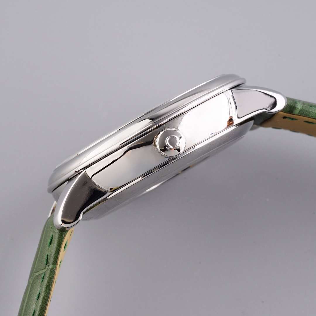 TW欧米茄碟飞一比一高仿复刻手表424.53.40.21.04.001腕表 / M321