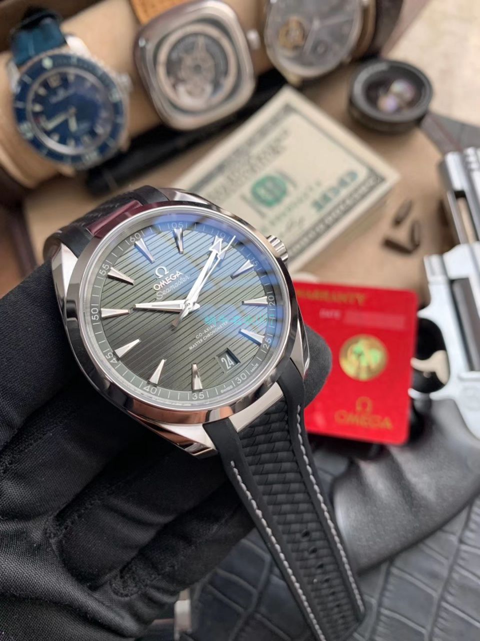 VS厂欧米茄绿海马150米柚木盘最好复刻高仿220.13.41.21.10.001腕表 / M693