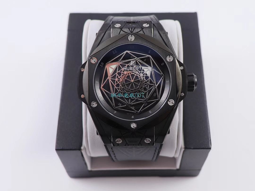 WWF厂超A复刻宇舶高仿刺青系列415.NX.7179.VR.MXM18腕表 / YB079