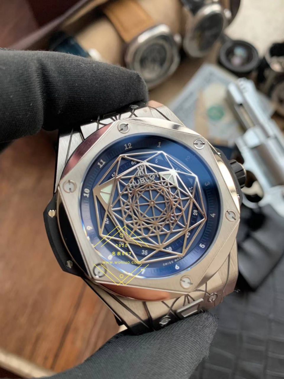 WWF厂超A高仿宇舶刺青系列415.NX.1112.VR.MXM16腕表 / YB086