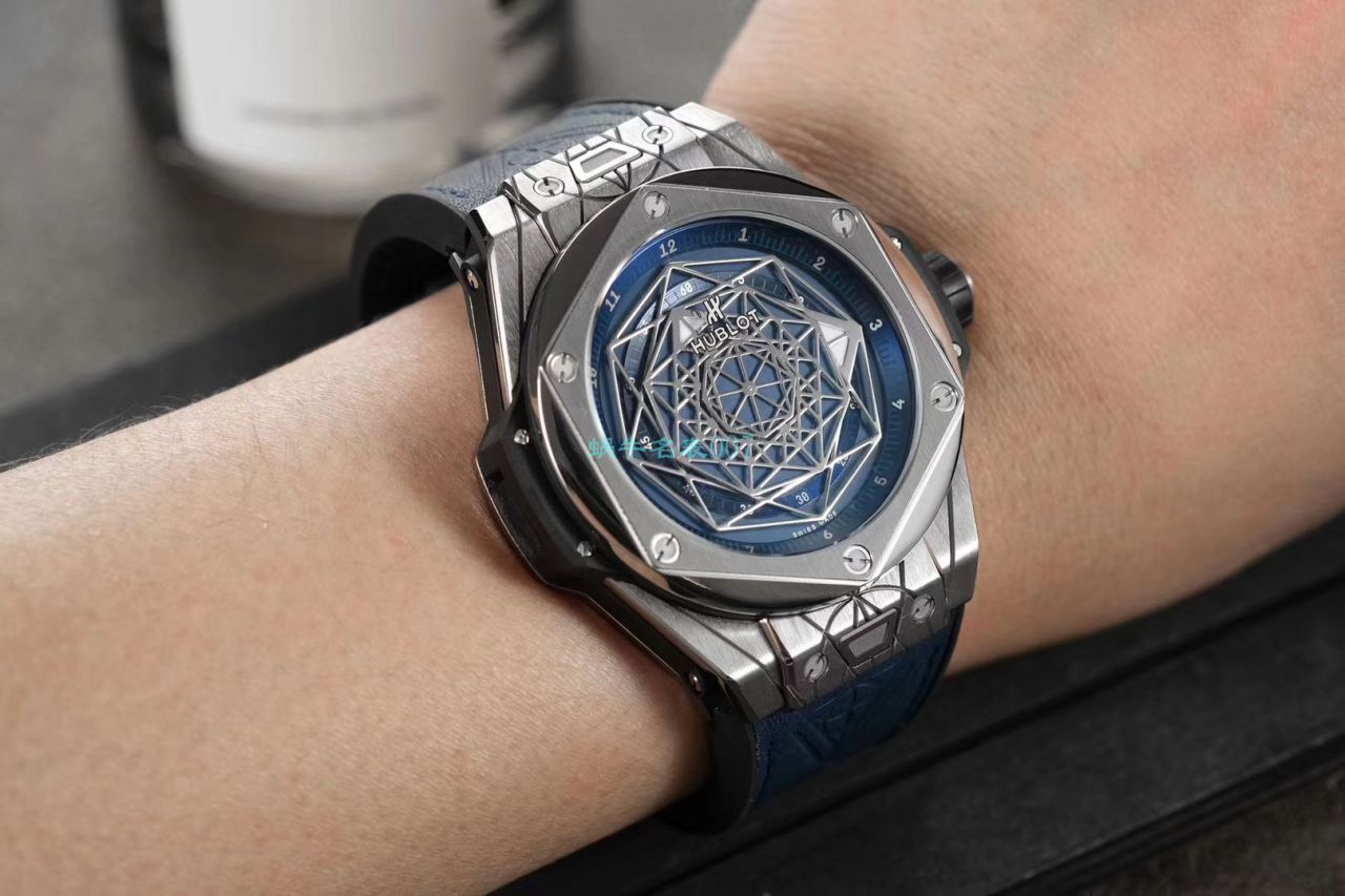 WWF厂超A高仿宇舶刺青系列415.NX.1112.VR.MXM16腕表 / YB086